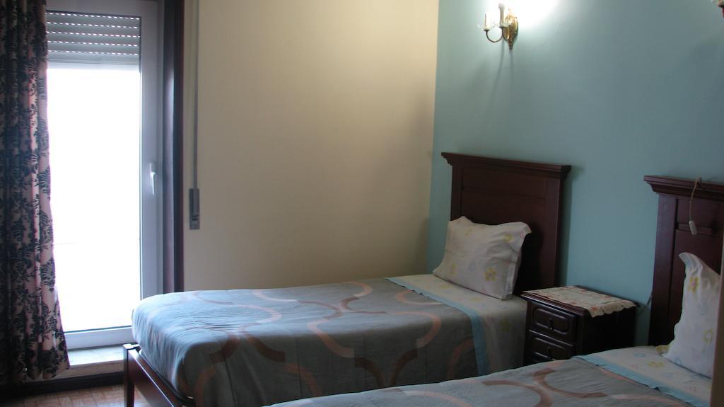 Residencial Porto Novo - Alojamento Local Hotel Esterno foto